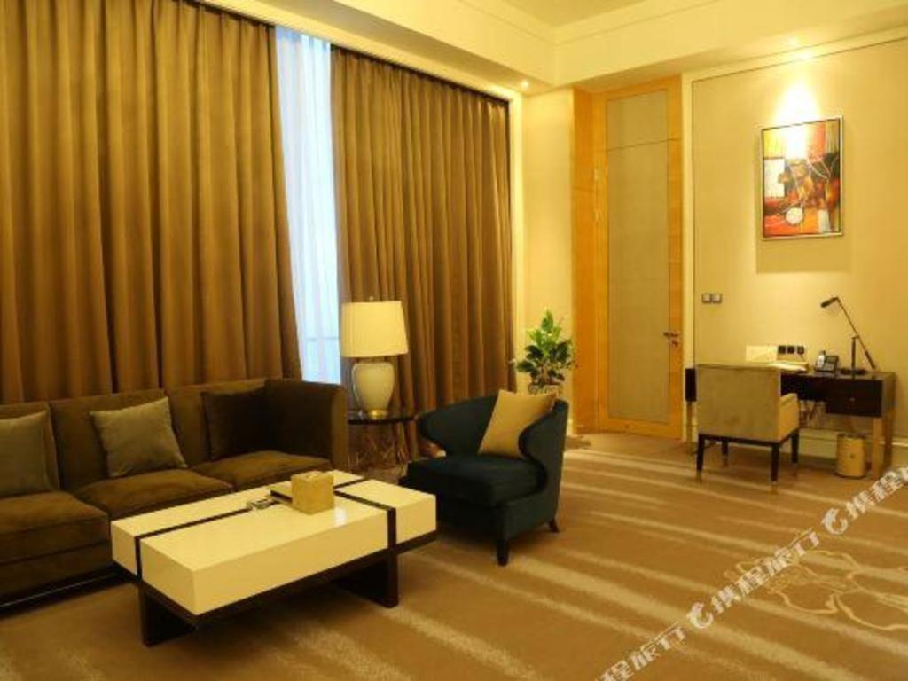 Ming Du Lakeside Hotel ננינג מראה חיצוני תמונה