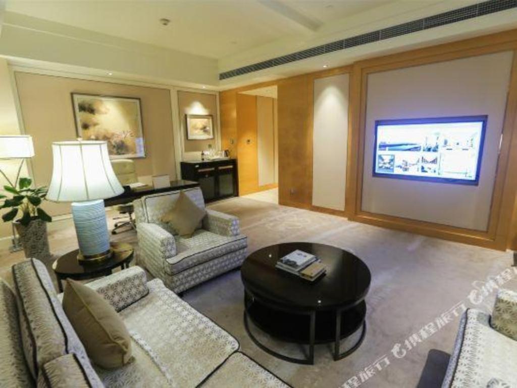 Ming Du Lakeside Hotel ננינג מראה חיצוני תמונה