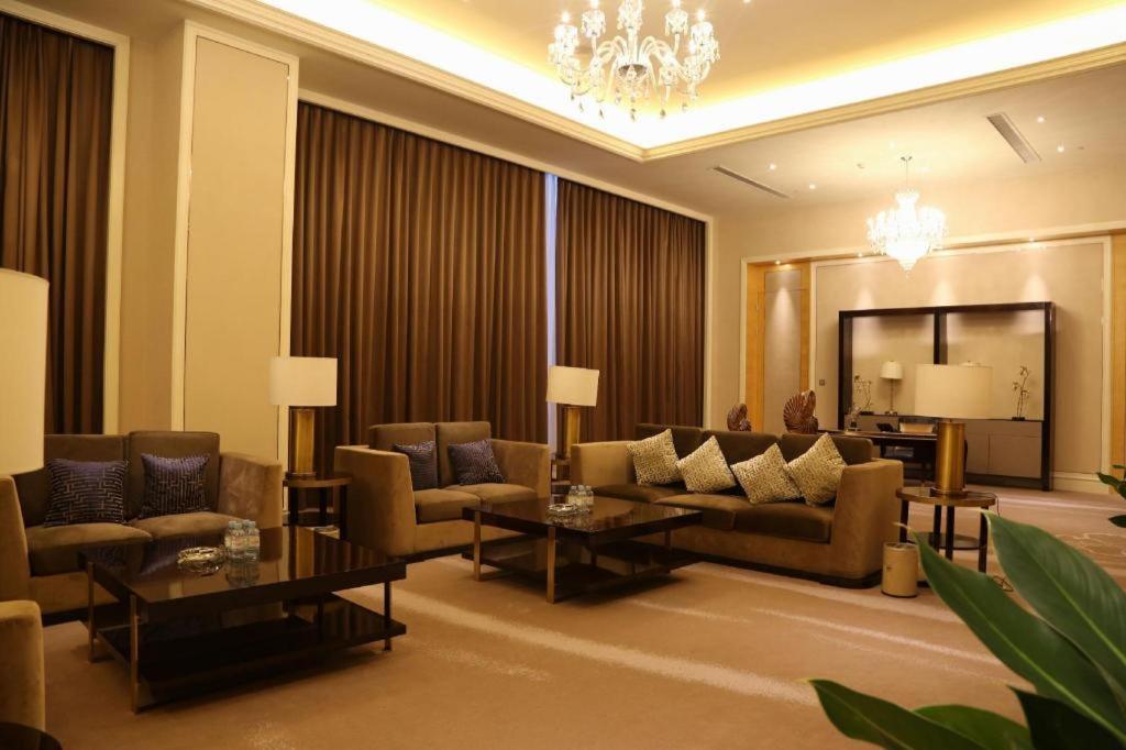 Ming Du Lakeside Hotel ננינג מראה חיצוני תמונה